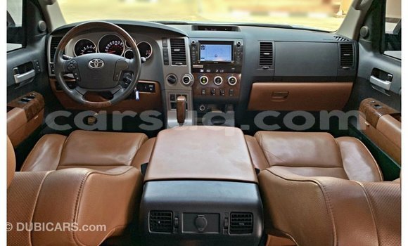 Acheter Import Voiture Toyota Tundra Blanc à Import - Dubai, Barh el Gazel Acheter Import Voiture Toyota Tundra Blanc à Import - Dubai, Barh el Gazel