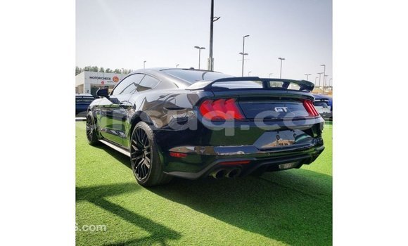 Acheter Import Voiture Ford Mustang Noir à Import - Dubai, Barh el Gazel Acheter Import Voiture Ford Mustang Noir à Import - Dubai, Barh el Gazel