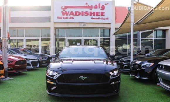 Acheter Import Voiture Ford Mustang Noir à Import - Dubai, Barh el Gazel Acheter Import Voiture Ford Mustang Noir à Import - Dubai, Barh el Gazel