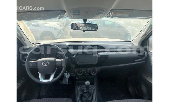 Buy Import Toyota Hilux White Car in Import - Dubai in Barh el Gazel Buy Import Toyota Hilux White Car in Import - Dubai in Barh el Gazel