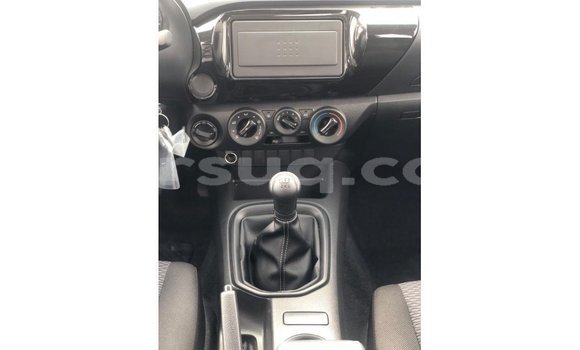 Buy Import Toyota Hilux White Car in Import - Dubai in Barh el Gazel Buy Import Toyota Hilux White Car in Import - Dubai in Barh el Gazel
