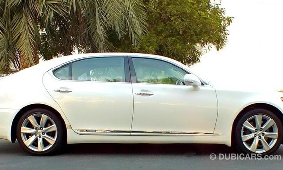 Buy Import Lexus LS White Car in Import - Dubai in Barh el Gazel Buy Import Lexus LS White Car in Import - Dubai in Barh el Gazel