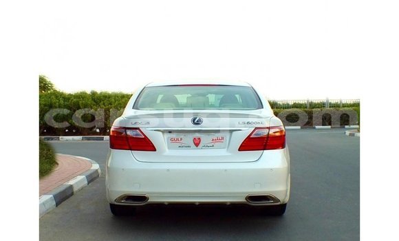 Buy Import Lexus LS White Car in Import - Dubai in Barh el Gazel Buy Import Lexus LS White Car in Import - Dubai in Barh el Gazel
