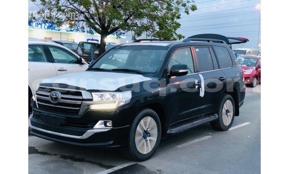 Buy Import Toyota Land Cruiser Black Car in Import - Dubai in Barh el Gazel Buy Import Toyota Land Cruiser Black Car in Import - Dubai in Barh el Gazel