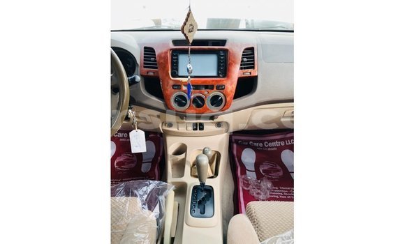Buy Import Toyota Fortuner White Car in Import - Dubai in Barh el Gazel Buy Import Toyota Fortuner White Car in Import - Dubai in Barh el Gazel