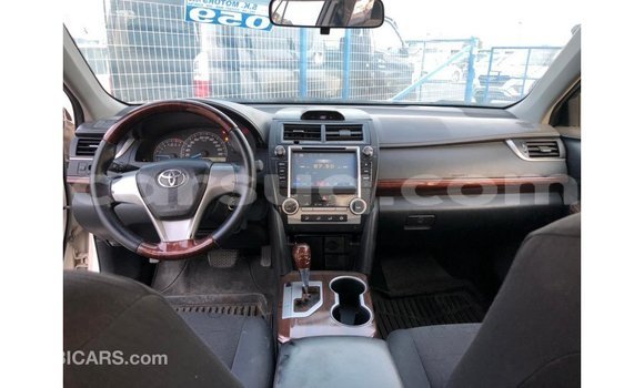 Buy Import Toyota Camry White Car in Import - Dubai in Barh el Gazel Buy Import Toyota Camry White Car in Import - Dubai in Barh el Gazel