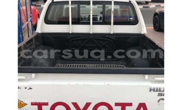 Buy Import Toyota Hilux White Car in Import - Dubai in Barh el Gazel Buy Import Toyota Hilux White Car in Import - Dubai in Barh el Gazel