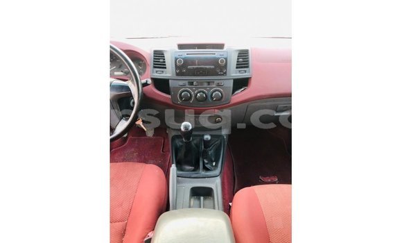 Buy Import Toyota Hilux Red Car in Import - Dubai in Barh el Gazel Buy Import Toyota Hilux Red Car in Import - Dubai in Barh el Gazel