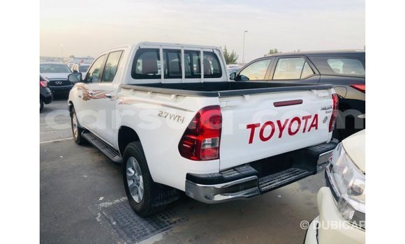 Buy Import Toyota Hilux White Car in Import - Dubai in Barh el Gazel Buy Import Toyota Hilux White Car in Import - Dubai in Barh el Gazel