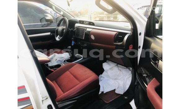 Buy Import Toyota Hilux White Car in Import - Dubai in Barh el Gazel Buy Import Toyota Hilux White Car in Import - Dubai in Barh el Gazel