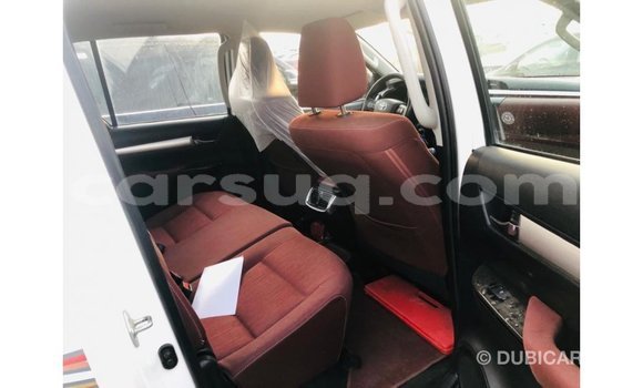Buy Import Toyota Hilux White Car in Import - Dubai in Barh el Gazel Buy Import Toyota Hilux White Car in Import - Dubai in Barh el Gazel