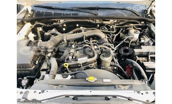 Buy Import Toyota Hilux White Car in Import - Dubai in Barh el Gazel Buy Import Toyota Hilux White Car in Import - Dubai in Barh el Gazel