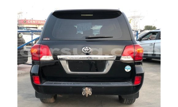 Buy Import Toyota Land Cruiser Black Car in Import - Dubai in Barh el Gazel Buy Import Toyota Land Cruiser Black Car in Import - Dubai in Barh el Gazel