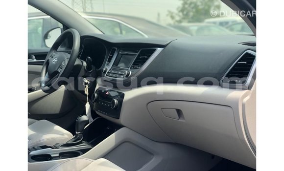 Buy Import Hyundai Tucson Black Car in Import - Dubai in Barh el Gazel Buy Import Hyundai Tucson Black Car in Import - Dubai in Barh el Gazel