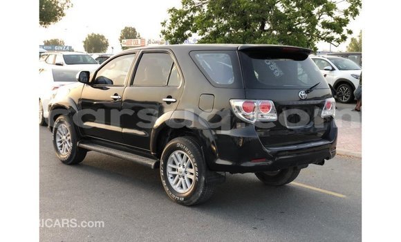 Buy Import Toyota Fortuner Black Car in Import - Dubai in Barh el Gazel Buy Import Toyota Fortuner Black Car in Import - Dubai in Barh el Gazel