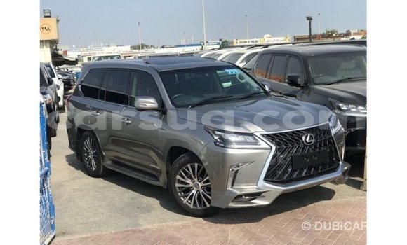 Acheter Import Voiture Lexus LX Autre à Import - Dubai, Barh el Gazel Acheter Import Voiture Lexus LX Autre à Import - Dubai, Barh el Gazel