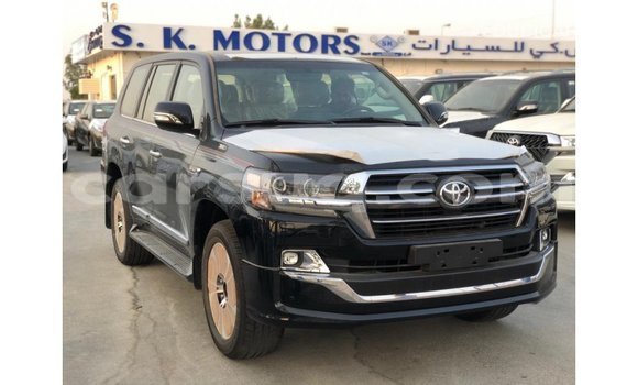 Acheter Import Voiture Toyota Land Cruiser Noir à Import - Dubai, Barh el Gazel Acheter Import Voiture Toyota Land Cruiser Noir à Import - Dubai, Barh el Gazel
