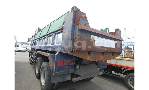 Acheter Import Utilitaire Nissan Evalia Bleu à Import - Dubai, Barh el Gazel Acheter Import Utilitaire Nissan Evalia Bleu à Import - Dubai, Barh el Gazel