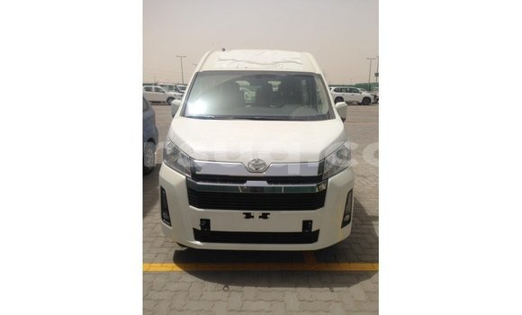 Buy Import Toyota Hiace White Car in Import - Dubai in Barh el Gazel Buy Import Toyota Hiace White Car in Import - Dubai in Barh el Gazel