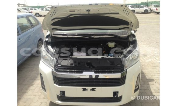 Buy Import Toyota Hiace White Car in Import - Dubai in Barh el Gazel Buy Import Toyota Hiace White Car in Import - Dubai in Barh el Gazel