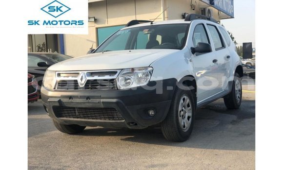Acheter Import Voiture Renault Duster Blanc à Import - Dubai, Barh el Gazel