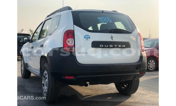 Acheter Import Voiture Renault Duster Blanc à Import - Dubai, Barh el Gazel Acheter Import Voiture Renault Duster Blanc à Import - Dubai, Barh el Gazel