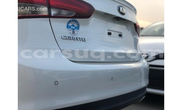 Acheter Import Voiture Kia Cerato Blanc à Import - Dubai, Barh el Gazel Acheter Import Voiture Kia Cerato Blanc à Import - Dubai, Barh el Gazel