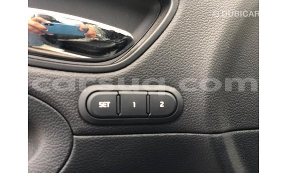 Acheter Import Voiture Kia Cerato Blanc à Import - Dubai, Barh el Gazel Acheter Import Voiture Kia Cerato Blanc à Import - Dubai, Barh el Gazel