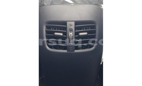 Acheter Import Voiture Kia Cerato Blanc à Import - Dubai, Barh el Gazel Acheter Import Voiture Kia Cerato Blanc à Import - Dubai, Barh el Gazel