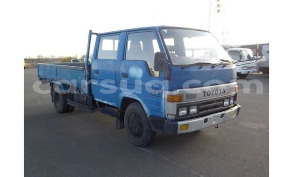 Acheter Import Voiture Toyota Dyna Bleu à Import - Dubai, Barh el Gazel Acheter Import Voiture Toyota Dyna Bleu à Import - Dubai, Barh el Gazel