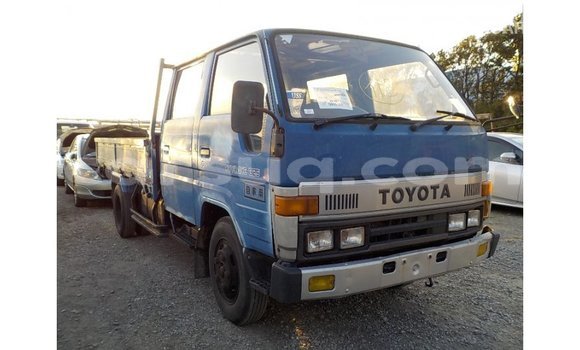 Acheter Import Voiture Toyota Dyna Bleu à Import - Dubai, Barh el Gazel Acheter Import Voiture Toyota Dyna Bleu à Import - Dubai, Barh el Gazel