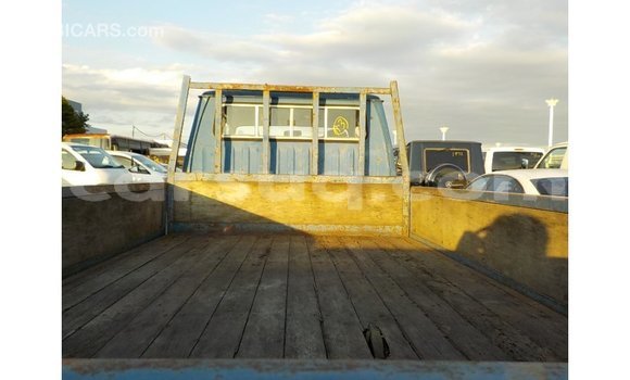 Acheter Import Voiture Toyota Dyna Bleu à Import - Dubai, Barh el Gazel Acheter Import Voiture Toyota Dyna Bleu à Import - Dubai, Barh el Gazel