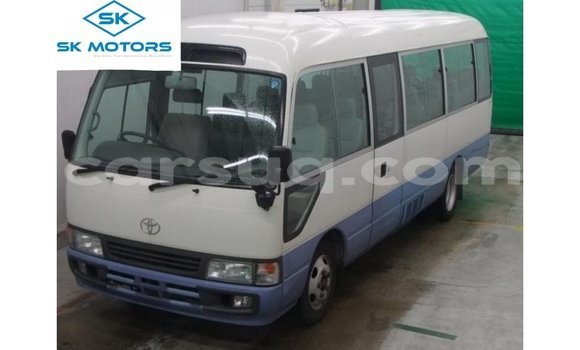 Acheter Import Voiture Toyota Coaster Blanc à Import - Dubai, Barh el Gazel