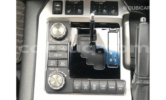 Acheter Import Voiture Toyota Land Cruiser Noir à Import - Dubai, Barh el Gazel Acheter Import Voiture Toyota Land Cruiser Noir à Import - Dubai, Barh el Gazel