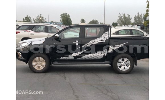 Acheter Import Voiture Toyota Hilux Noir à Import - Dubai, Barh el Gazel Acheter Import Voiture Toyota Hilux Noir à Import - Dubai, Barh el Gazel