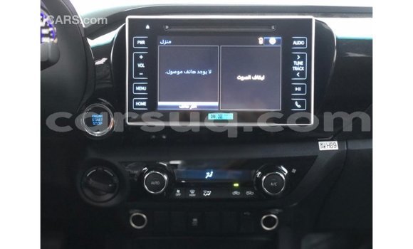 Acheter Import Voiture Toyota Hilux Noir à Import - Dubai, Barh el Gazel Acheter Import Voiture Toyota Hilux Noir à Import - Dubai, Barh el Gazel