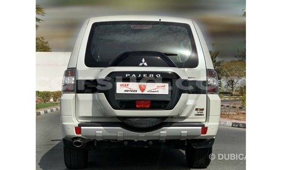 Acheter Import Voiture Mitsubishi Pajero Blanc à Import - Dubai, Barh el Gazel Acheter Import Voiture Mitsubishi Pajero Blanc à Import - Dubai, Barh el Gazel