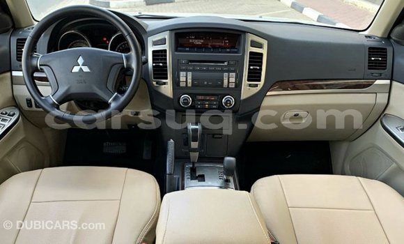 Acheter Import Voiture Mitsubishi Pajero Blanc à Import - Dubai, Barh el Gazel Acheter Import Voiture Mitsubishi Pajero Blanc à Import - Dubai, Barh el Gazel