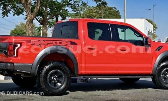 Acheter Import Voiture Ford Club Wagon Rouge à Import - Dubai, Barh el Gazel Acheter Import Voiture Ford Club Wagon Rouge à Import - Dubai, Barh el Gazel