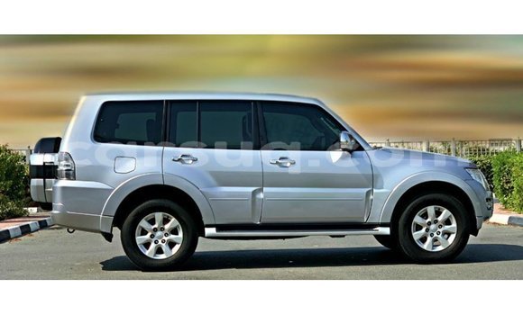 Acheter Import Voiture Mitsubishi Pajero Autre à Import - Dubai, Barh el Gazel Acheter Import Voiture Mitsubishi Pajero Autre à Import - Dubai, Barh el Gazel