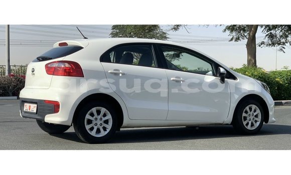 Acheter Import Voiture Kia Rio Blanc à Import - Dubai, Barh el Gazel Acheter Import Voiture Kia Rio Blanc à Import - Dubai, Barh el Gazel