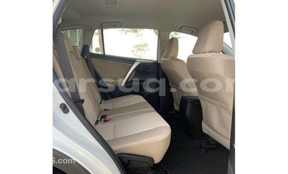 Acheter Import Voiture Toyota 4Runner Blanc à Import - Dubai, Barh el Gazel Acheter Import Voiture Toyota 4Runner Blanc à Import - Dubai, Barh el Gazel