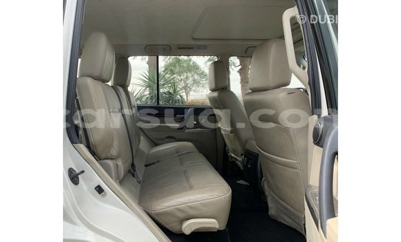 Acheter Import Voiture Mitsubishi Pajero Blanc à Import - Dubai, Barh el Gazel Acheter Import Voiture Mitsubishi Pajero Blanc à Import - Dubai, Barh el Gazel