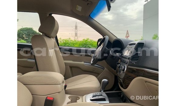 Acheter Import Voiture Hyundai Santa Fe Noir à Import - Dubai, Barh el Gazel Acheter Import Voiture Hyundai Santa Fe Noir à Import - Dubai, Barh el Gazel