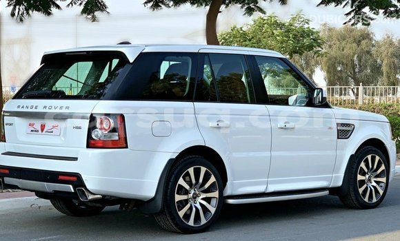 Buy Import Land Rover Range Rover White Car in Import - Dubai in Barh el Gazel Buy Import Land Rover Range Rover White Car in Import - Dubai in Barh el Gazel