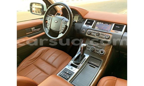 Buy Import Land Rover Range Rover White Car in Import - Dubai in Barh el Gazel Buy Import Land Rover Range Rover White Car in Import - Dubai in Barh el Gazel