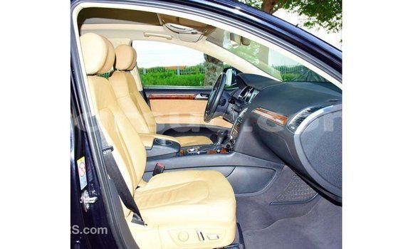 Acheter Import Voiture Audi Q7 Noir à Import - Dubai, Barh el Gazel Acheter Import Voiture Audi Q7 Noir à Import - Dubai, Barh el Gazel