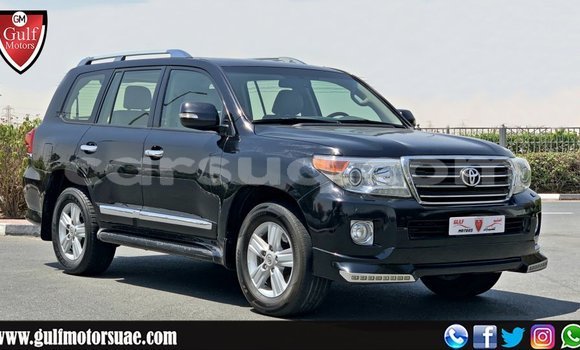 Acheter Import Voiture Toyota Land Cruiser Noir à Import - Dubai, Barh el Gazel Acheter Import Voiture Toyota Land Cruiser Noir à Import - Dubai, Barh el Gazel