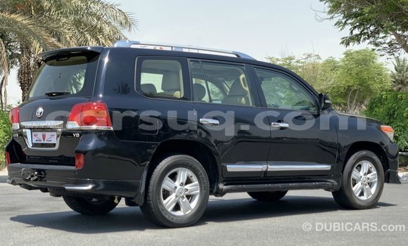 Acheter Import Voiture Toyota Land Cruiser Noir à Import - Dubai, Barh el Gazel Acheter Import Voiture Toyota Land Cruiser Noir à Import - Dubai, Barh el Gazel