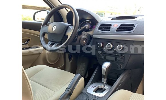 Acheter Import Voiture Renault Fluence Blanc à Import - Dubai, Barh el Gazel Acheter Import Voiture Renault Fluence Blanc à Import - Dubai, Barh el Gazel